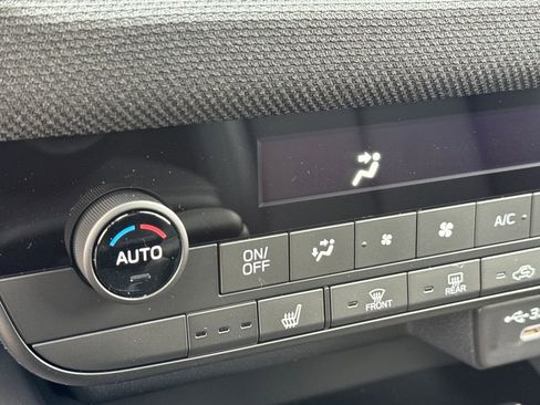 New 2026 Subaru Outback Premium image 27