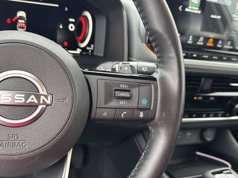 Used 2023 Nissan Rogue Platinum w/ Platinum Premium Package AWD/4WD image 19