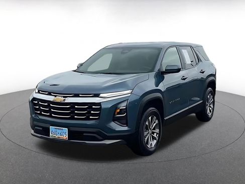 Used 2025 Chevrolet Equinox LT image 7