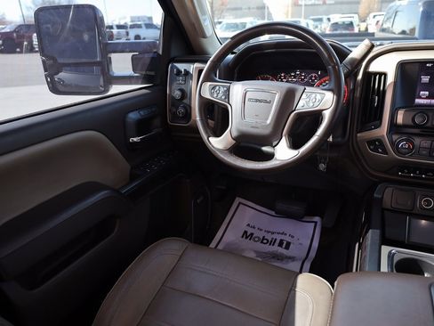 Used 2015 GMC Sierra 2500 Denali w/ Duramax Plus Package image 19