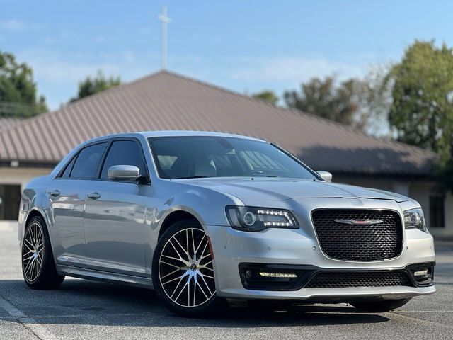 Used 2021 Chrysler 300 S w/ S Model Appearance Package RWD image 3