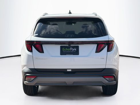 Used 2025 Hyundai Tucson SEL AWD/4WD image 7