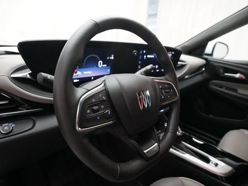Used 2025 Buick Envista Sport Touring FWD image 8