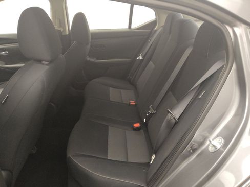 Used 2024 Nissan Sentra SV FWD image 18