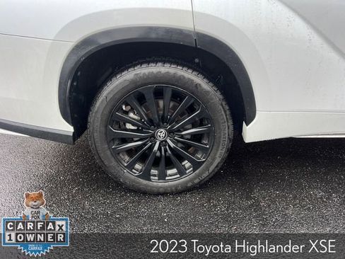 Used 2023 Toyota Highlander XSE image 14