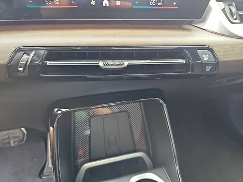 Used 2025 BMW X1 xDrive28i w/ Technology Package AWD/4WD image 28