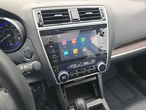 Used 2018 Subaru Outback 3.6R Limited image 31