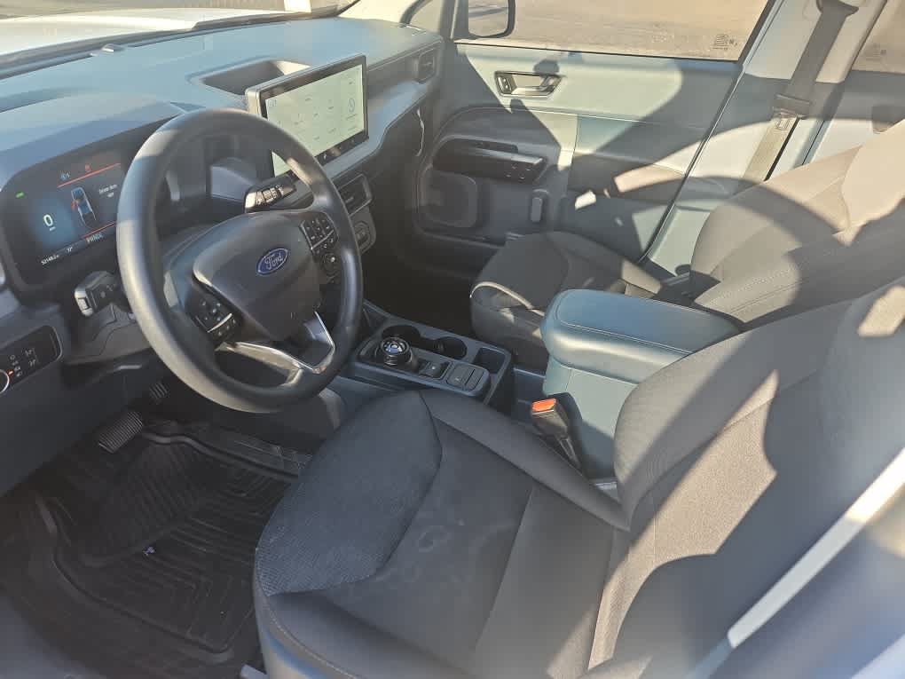 Certified 2025 Ford Maverick XL FWD image 13