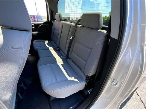 Used 2019 Chevrolet Silverado 2500 W/T AWD/4WD image 22