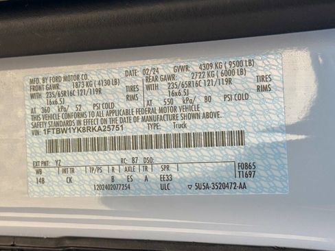 Used 2024 Ford E-Transit Low Roof image 25