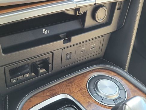 Certified 2024 Nissan Armada SL w/ Captain's Chairs Package RWD image 34