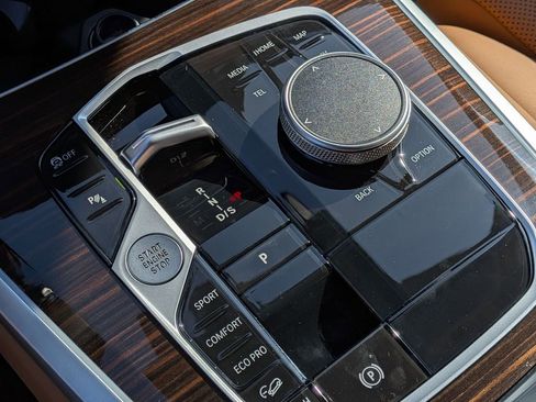 New 2026 BMW X5 xDrive40i image 10