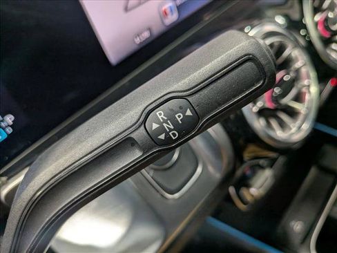 Used 2024 Mercedes-Benz EQB 250+ image 14