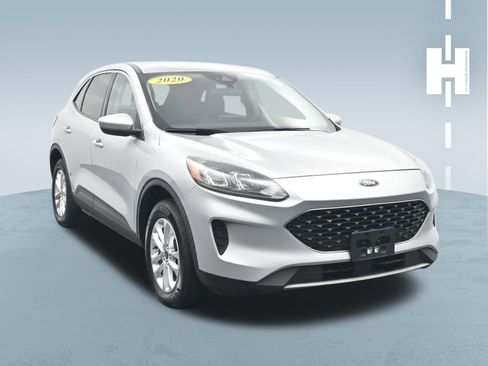 Used 2020 Ford Escape SE AWD/4WD image 3
