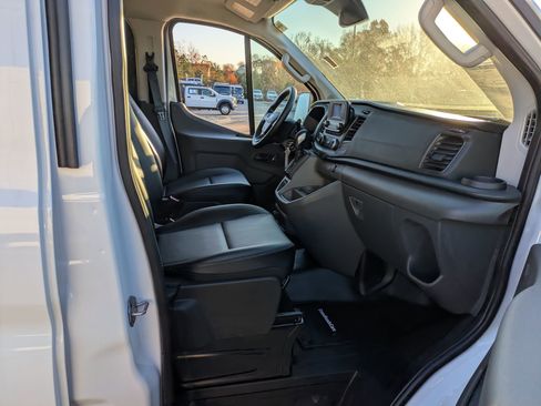 New 2024 Ford Transit 150 Low Roof image 28