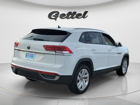 Used 2021 Volkswagen Atlas Cross Sport SE FWD image 5