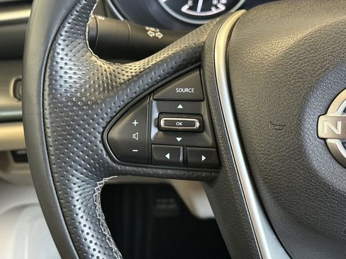 Used 2023 Nissan Maxima Platinum w/ Sport Mat Group FWD image 30