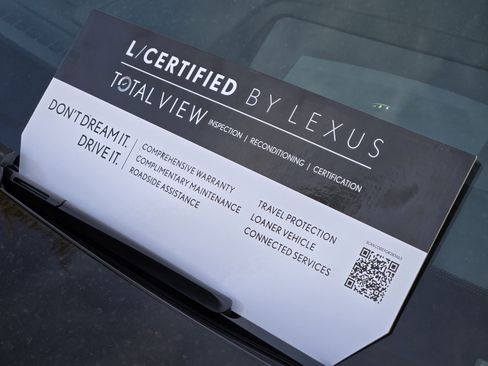 Used 2024 Lexus LS 500 image 5