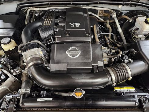 Used 2019 Nissan Frontier SV image 50