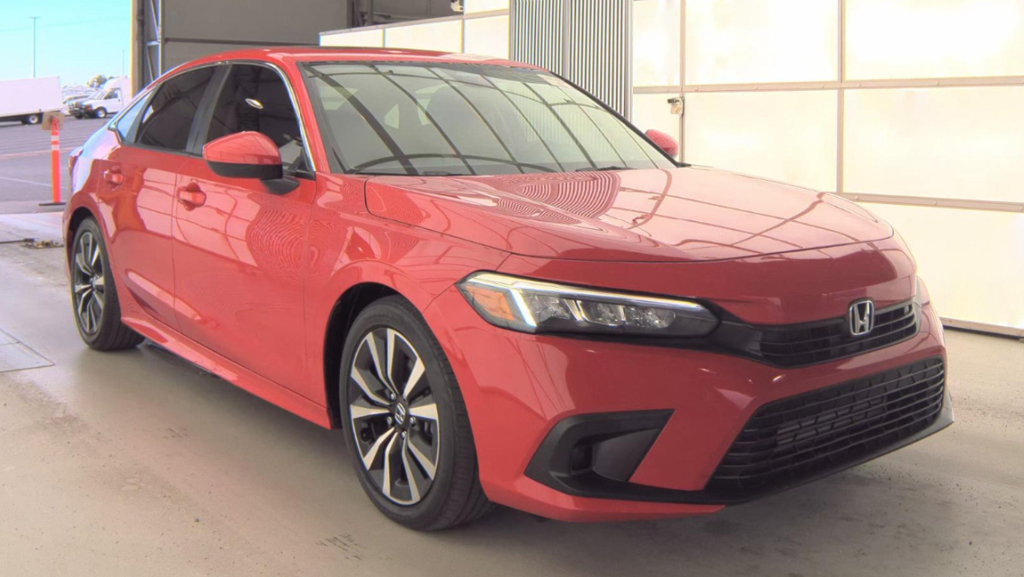 Used 2023 Honda Civic EX image 2