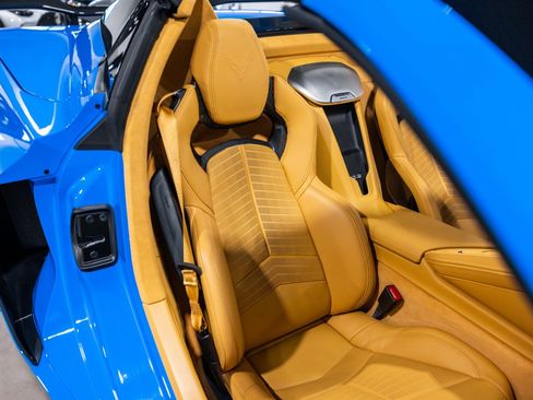Used 2023 Chevrolet Corvette Z06 RWD image 30