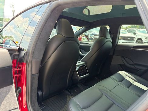 Used 2022 Tesla Model S AWD/4WD image 16
