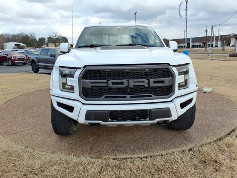 Used 2019 Ford F150 Raptor w/ Equipment Group 802A Luxury image 31