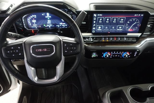 Used 2023 GMC Sierra 1500 SLE AWD/4WD image 12