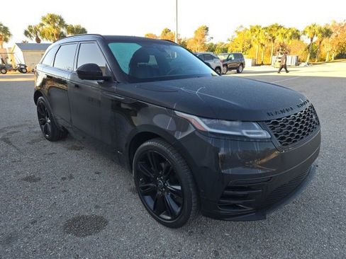 Used 2020 Land Rover Range Rover Velar R-Dynamic S image 7