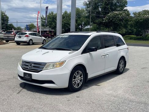 Used 2011 Honda Odyssey EX-L image 3