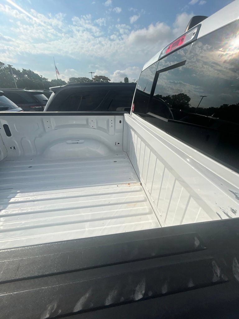 Used 2019 RAM 1500 Big Horn RWD image 11