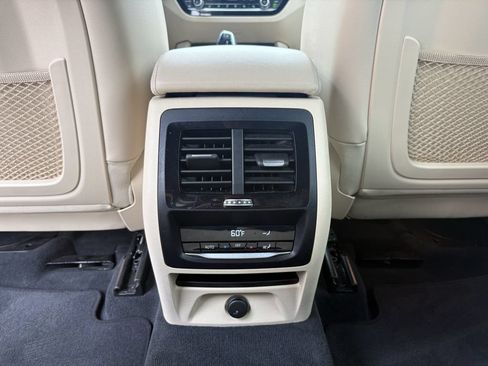 Used 2019 BMW X3 sDrive30i w/ Premium Package RWD image 26