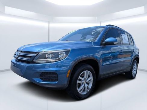 Used 2017 Volkswagen Tiguan S FWD image 7
