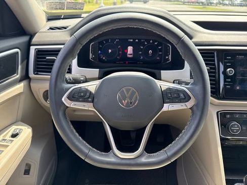 Used 2023 Volkswagen Atlas SE AWD/4WD image 21