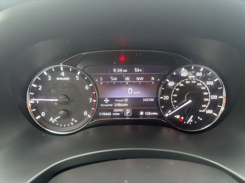 Used 2022 INFINITI QX80 Premium Select w/ Cargo Package image 12