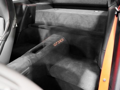 Used 2016 Porsche 911 GT3 RS image 30