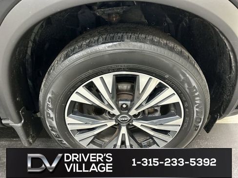 Used 2023 Nissan Rogue SV w/ SV Premium B Package AWD/4WD image 8