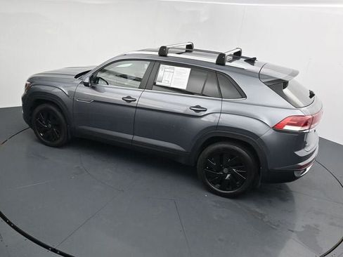Used 2024 Volkswagen Atlas Cross Sport SE AWD/4WD image 31