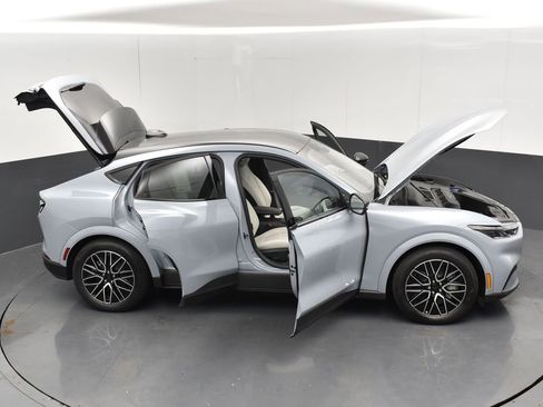 New 2025 Ford Mustang Mach-E Premium w/ Interior Protection Package image 32