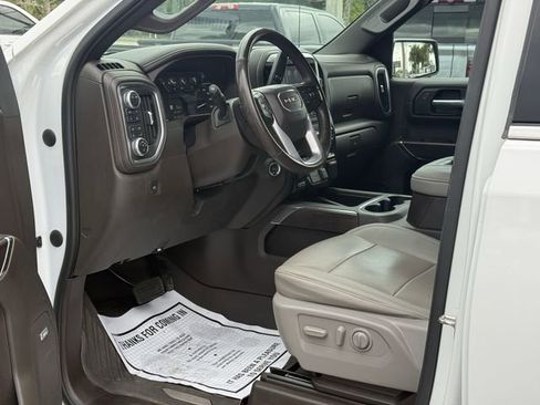 Used 2021 GMC Sierra 1500 SLT w/ SLT Premium Plus Package AWD/4WD image 14