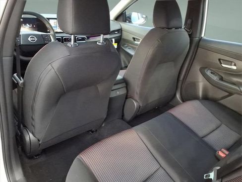 Certified 2026 Nissan Sentra SR w/ Floor Mat Package FWD image 12