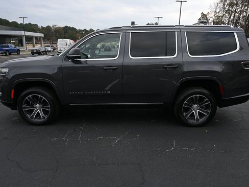 Used 2023 Jeep Grand Wagoneer 4WD w/ Convenience Group III image 3
