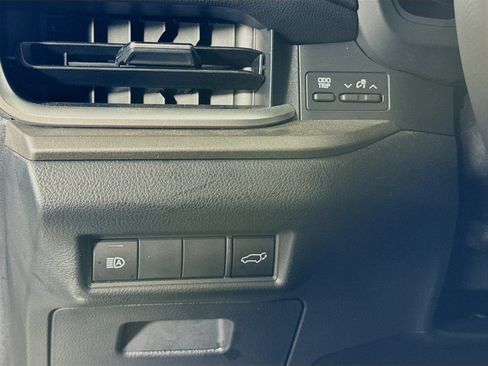 Used 2026 Toyota Grand Highlander AWD Hybrid image 10