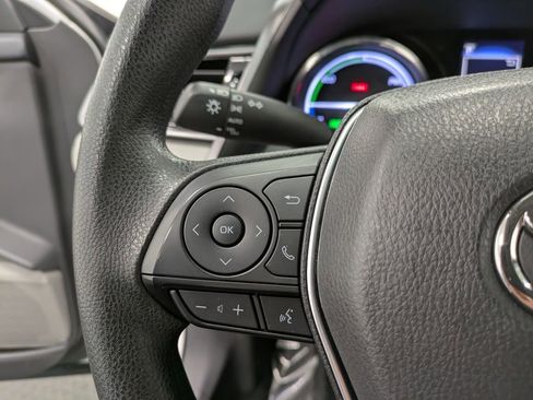 Used 2019 Toyota Camry LE FWD image 17