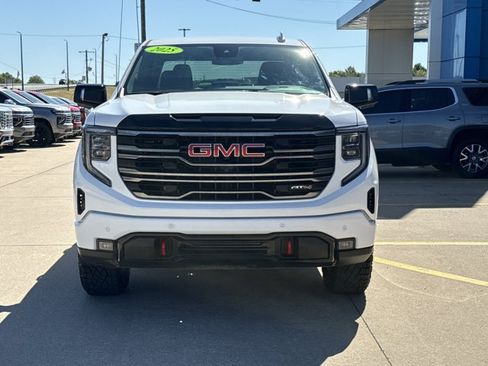 Used 2025 GMC Sierra 1500 AT4 AWD/4WD image 14