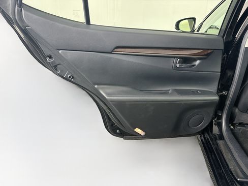 Used 2013 Lexus ES 350 w/ Luxury Pkg FWD image 27