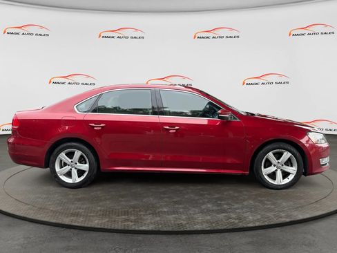 Used 2015 Volkswagen Passat 1.8T Limited Edition FWD image 6
