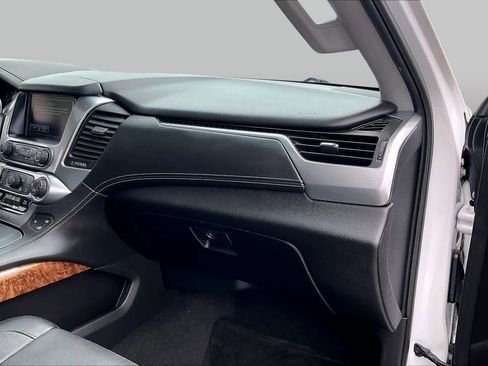 Used 2016 Chevrolet Tahoe LTZ RWD image 18