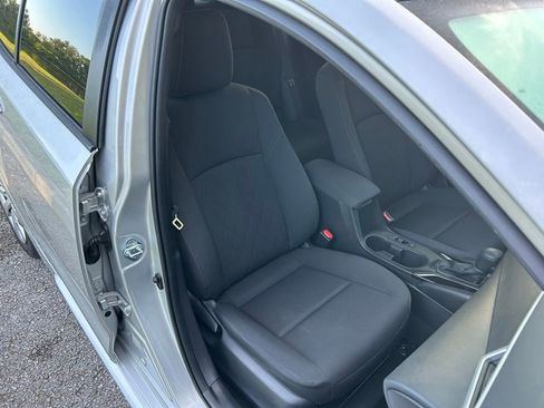Certified 2025 Toyota Corolla LE FWD image 16