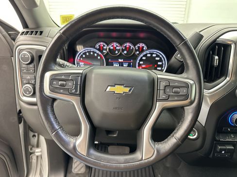 Used 2020 Chevrolet Silverado 1500 LT w/ All-Star Edition AWD/4WD image 11